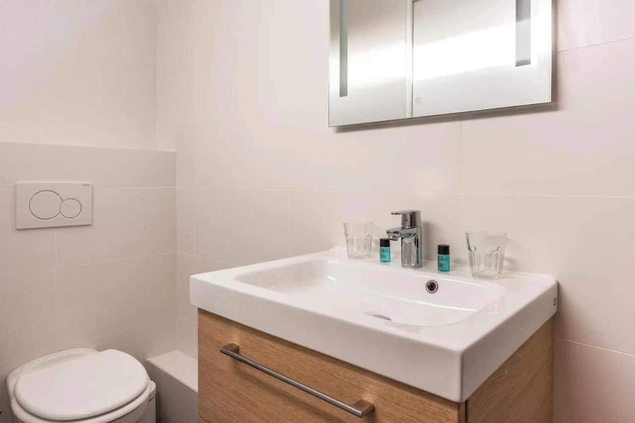 Apartament Design & New Loft In Heart Of Paryż Francja
