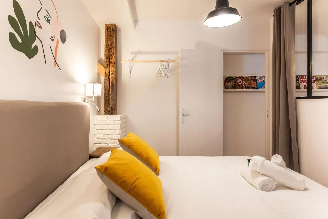Apartament Design & New Loft In Heart Of Paryż 0*,  Francja