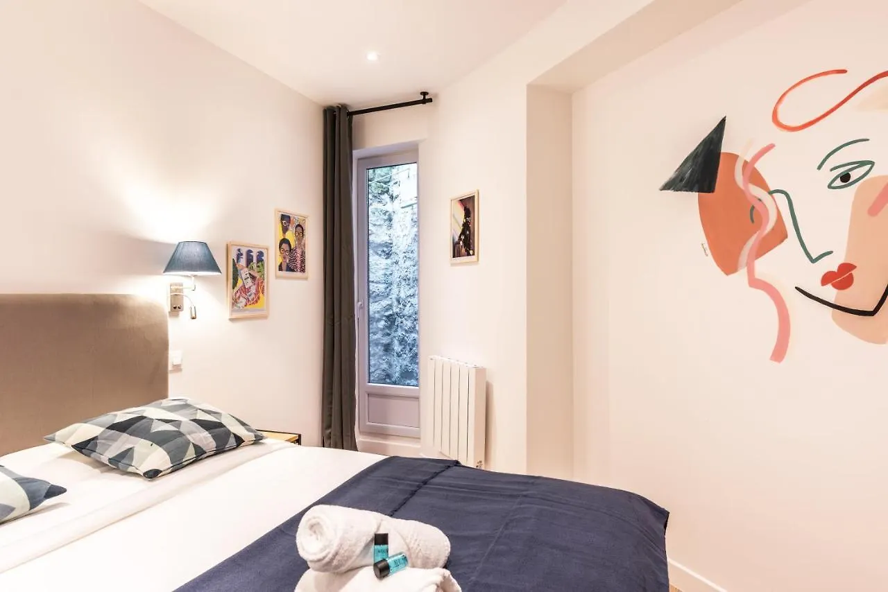 Design & New Loft In Heart Of Paris Apartment