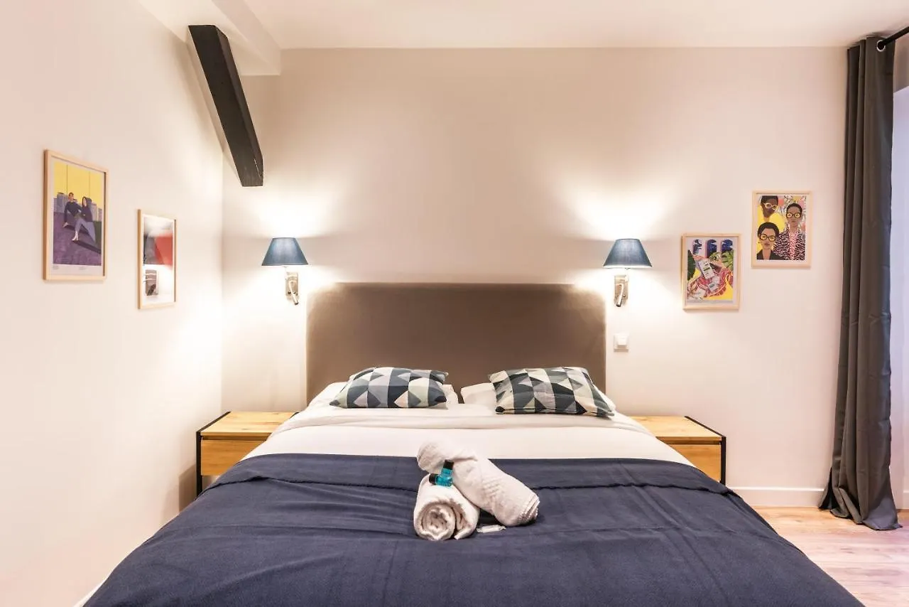 Design & New Loft In Heart Of Paris Apartment France
